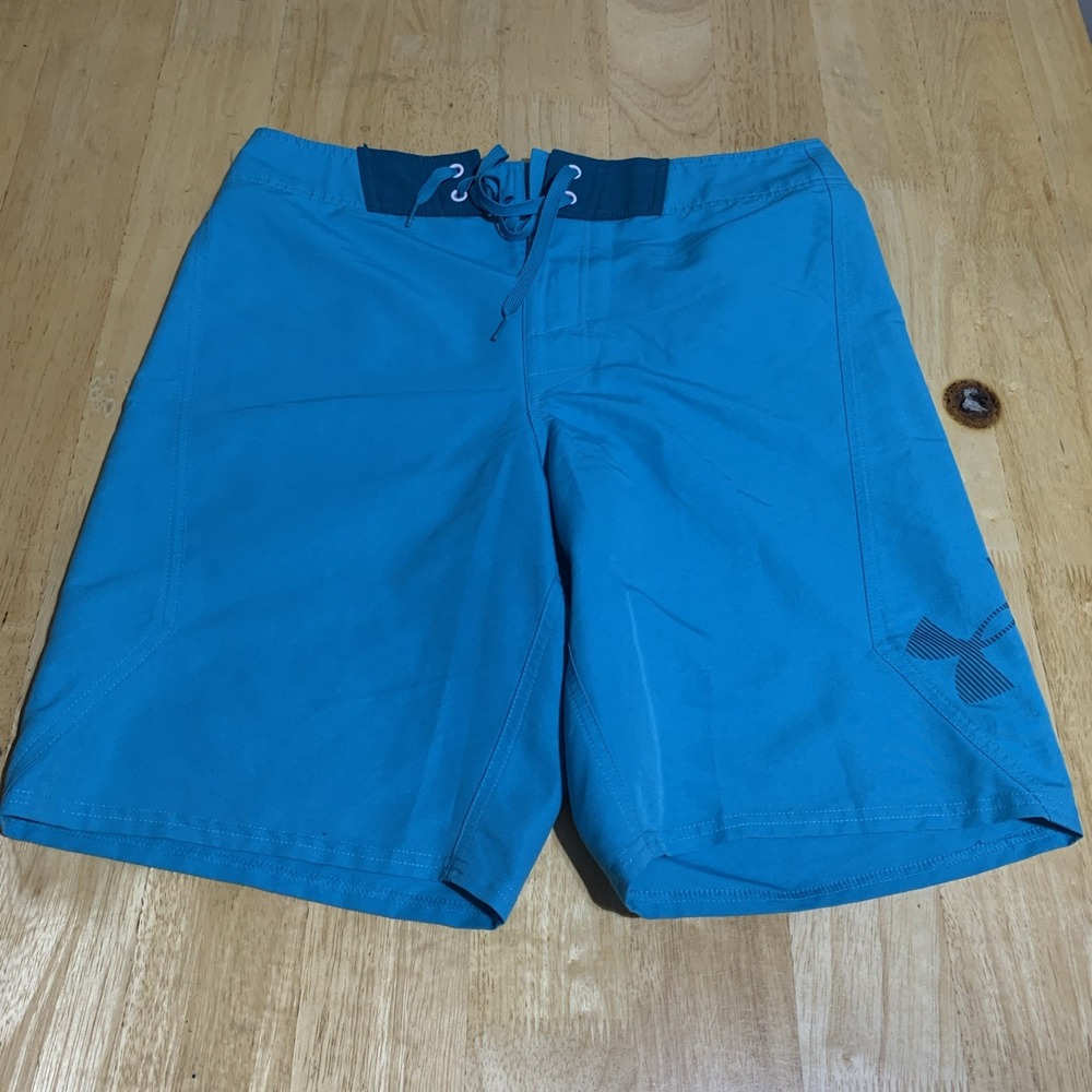 Under Armour Swim Trunks Men s 32 Teal Loose Heatgear Flap Pocket Beach Swimming